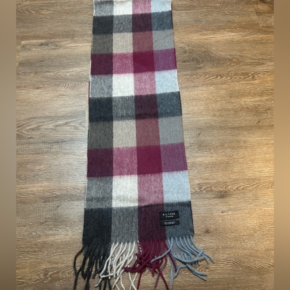 Kiltane Lambswool Scarf - Picture 3 of 5